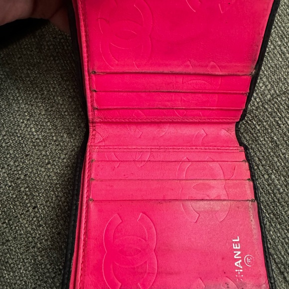 🌺 Chanel cambon compact wallet in black lambskin - Picture 6 of 12